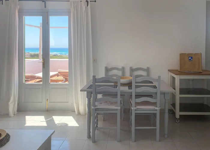 Voga Mari - Astbury Formentera