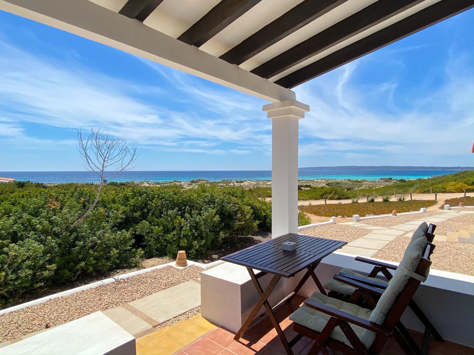 Voga Mari - Astbury Formentera * Playa Migjorn